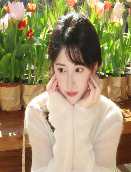 经济的影视评论精彩绝伦的：《丑女无敌完美季》的艺术价值与娱乐性平衡